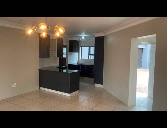 3 BEDROOM PROPERTY TO RENT IN ELDO MANOR